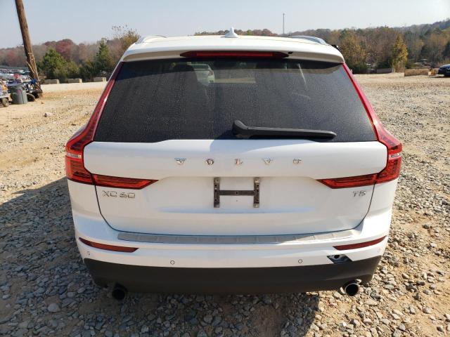 VOLVO XC60 T5 MOMENTUM 2020
