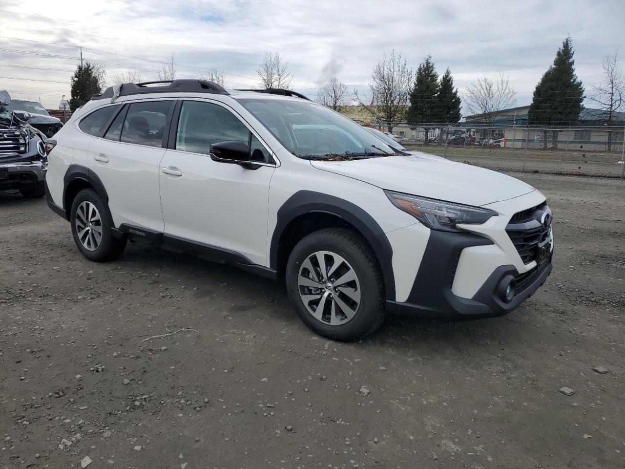 SUBARU OUTBACK PREMIUM 2025