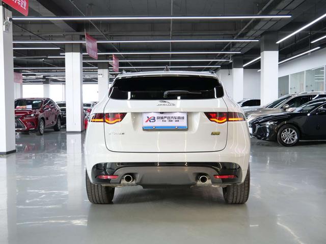 JAGUAR F-PACE 2020
