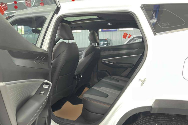 GEELY Boyue Cool 2023