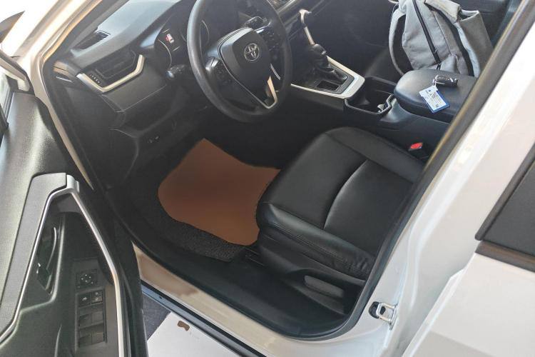 TOYOTA RAV4 RONGFANG 2021