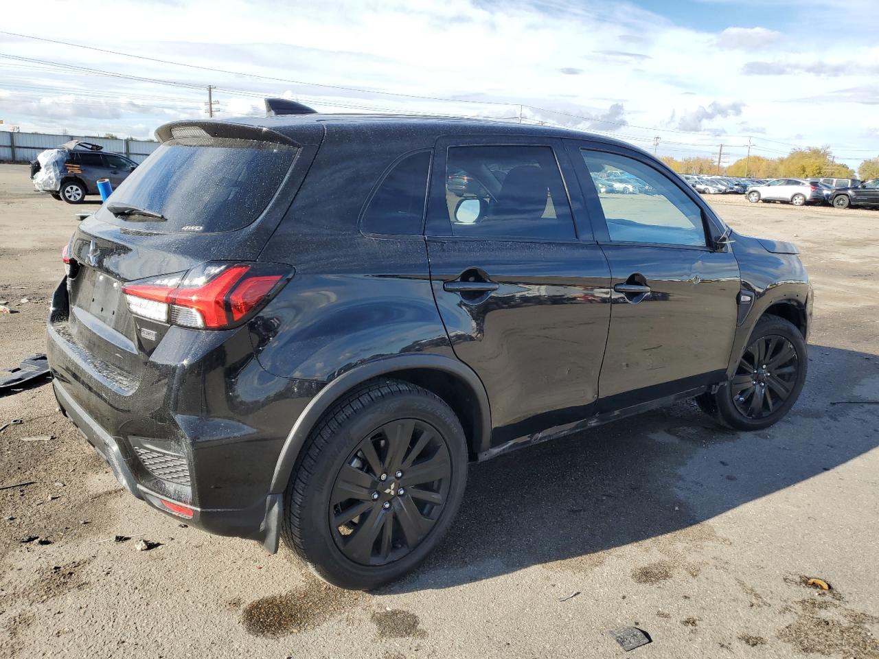 MITSUBISHI OUTLANDER SPORT ES 2021