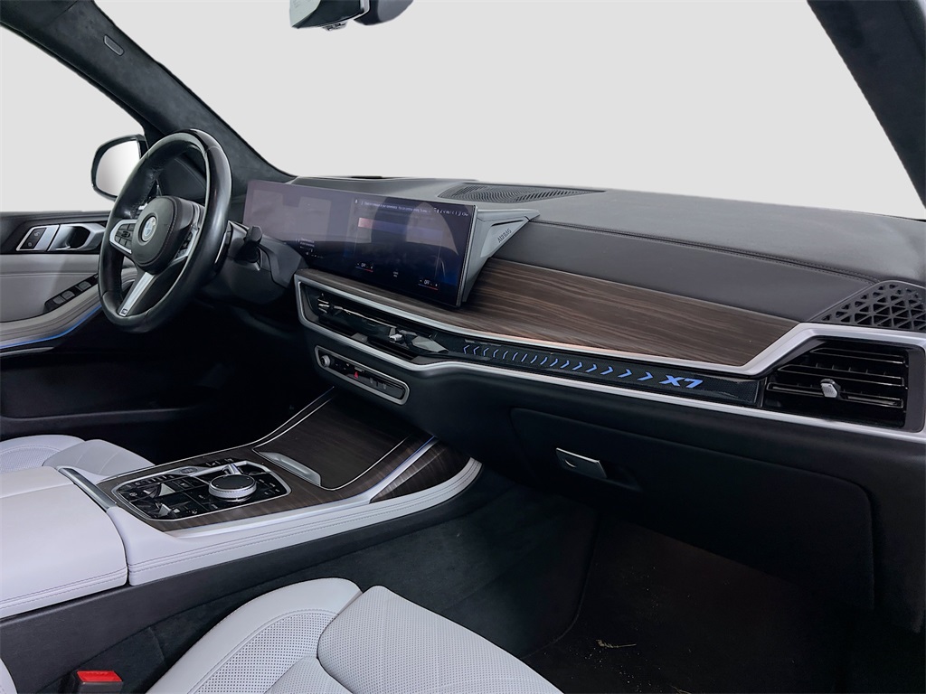 BMW X7 XDRIVE40I 2023
