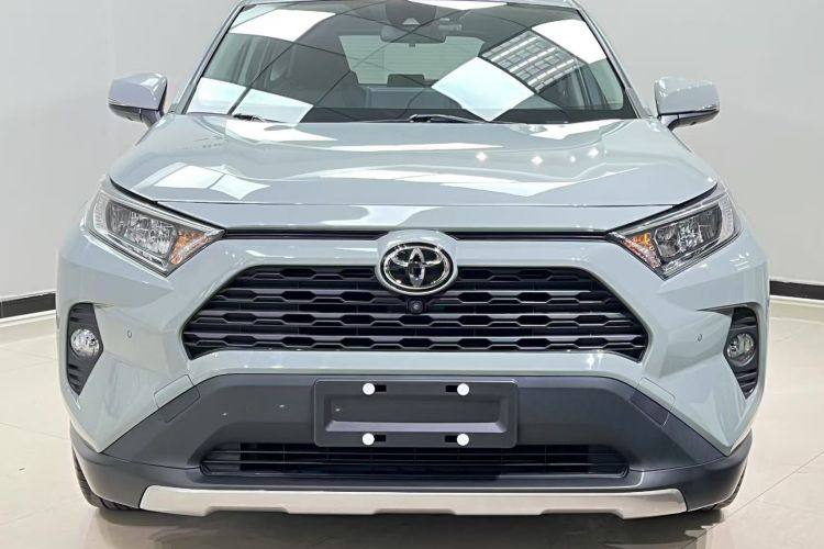 TOYOTA RAV4 2021