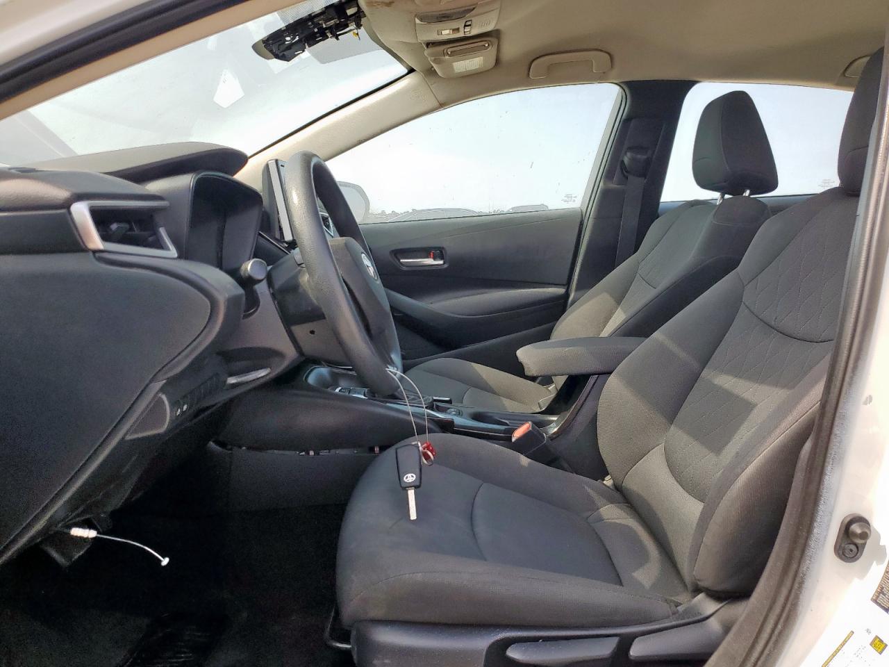 TOYOTA COROLLA LE 2021