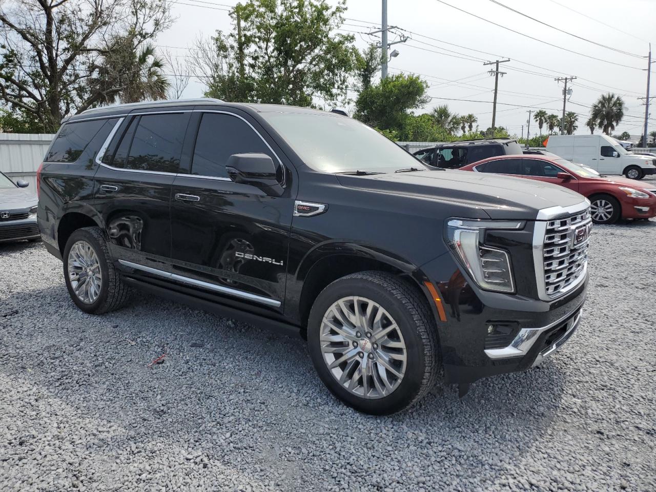 GMC YUKON DENALI 2025