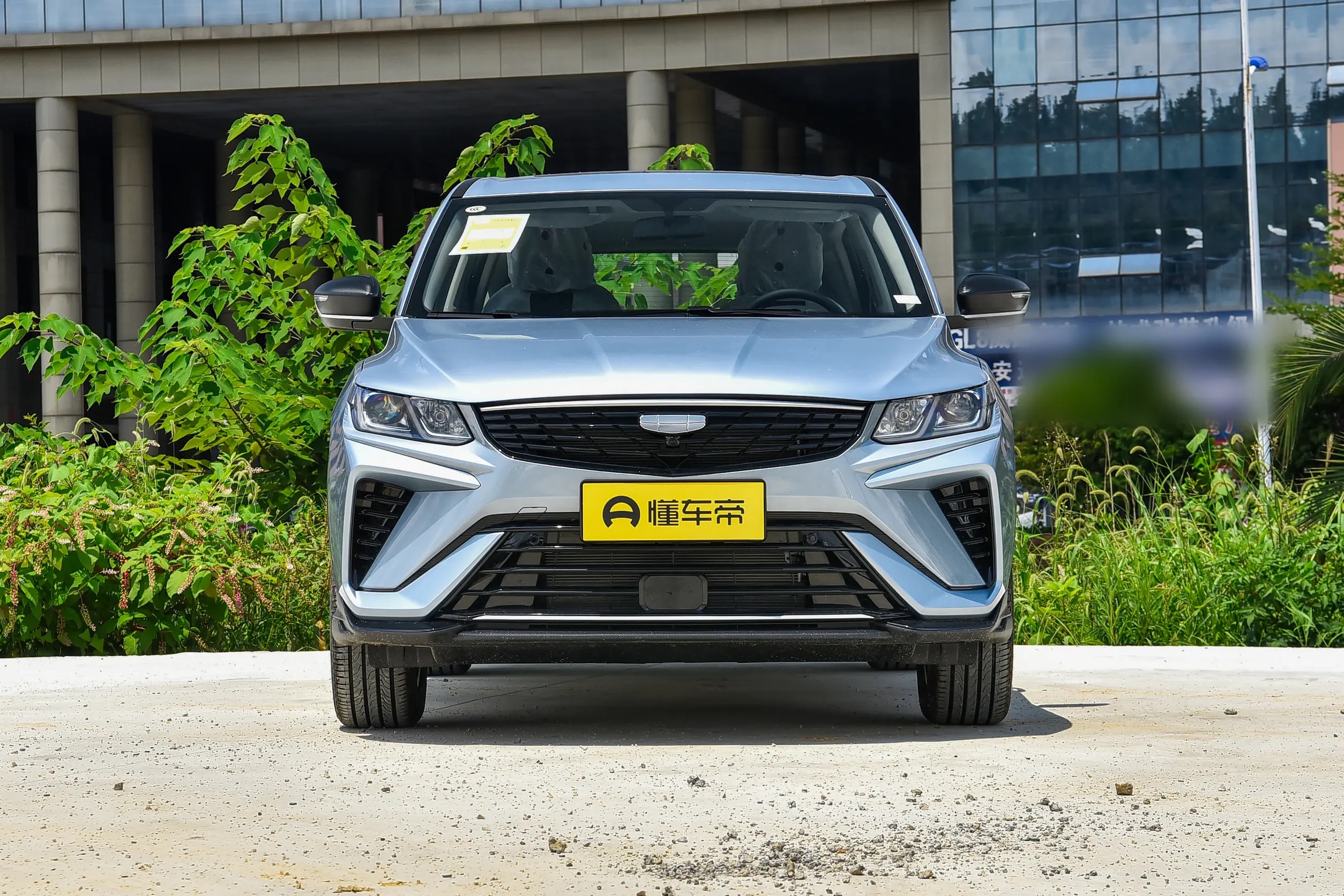 Geely Coolray Binyue 2025