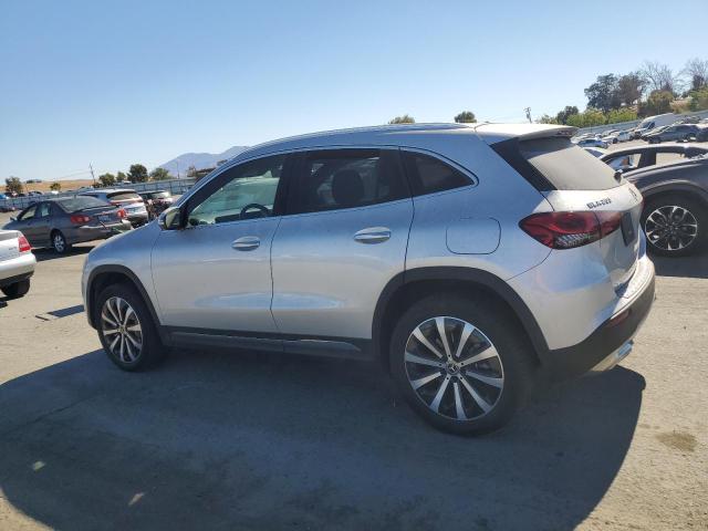 MERCEDES-BENZ GLA 250 4MATIC 2021