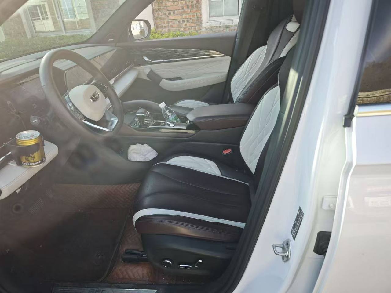 Geely Monjaro 2021