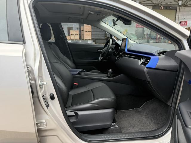 TOYOTA C-HR 2021
