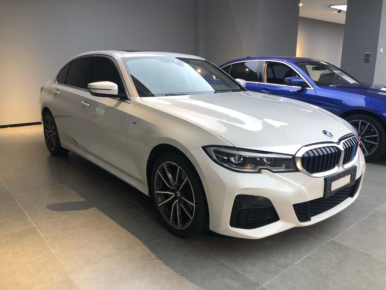 BMW 325Li 2021