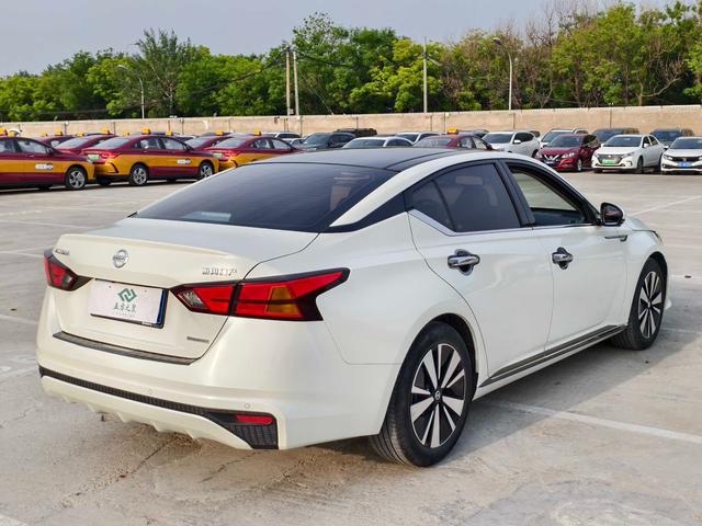 NISSAN ALTIMA 2021