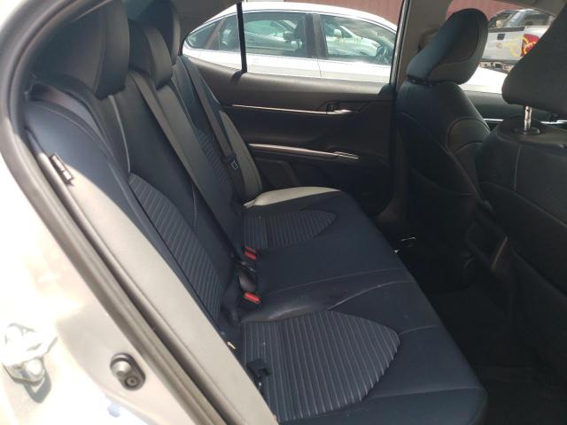 TOYOTA CAMRY SE 2021