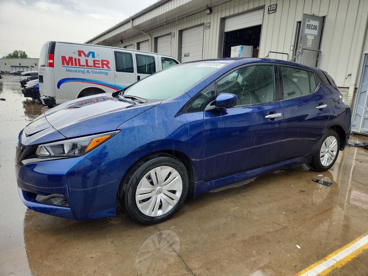 Nissan LEAF S 2023