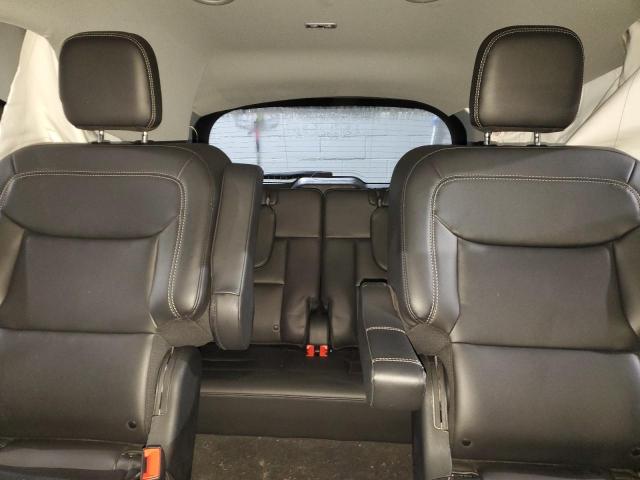 FORD EXPLORER XLT 2023