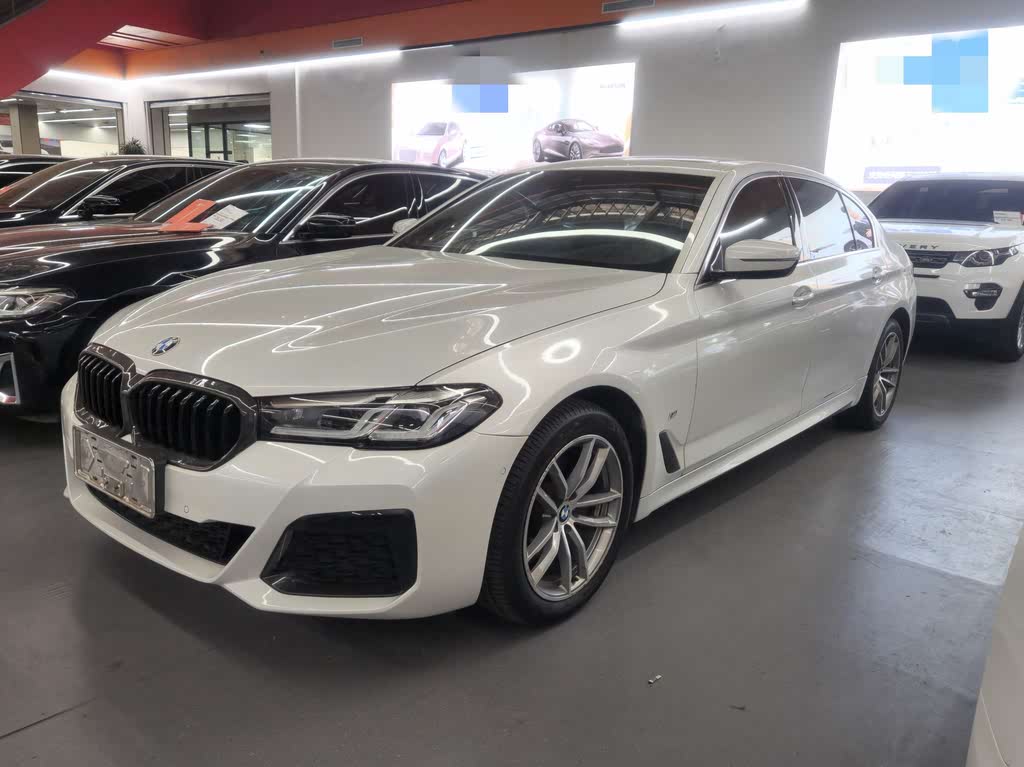BMW 5 Series 525Li M Sport Package 2021
