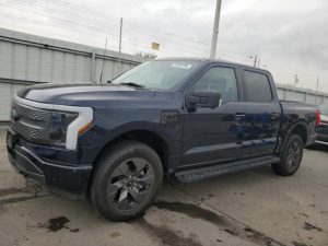 FORD F150 LIGHTNING PRO 2023