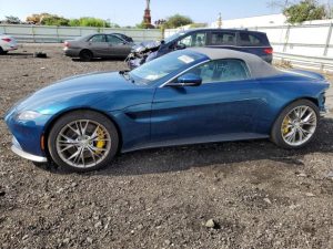 ASTON MARTIN VANTAGE 2021