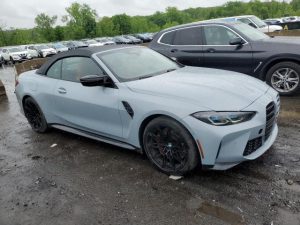 BMW M4 COMPETITION 2022